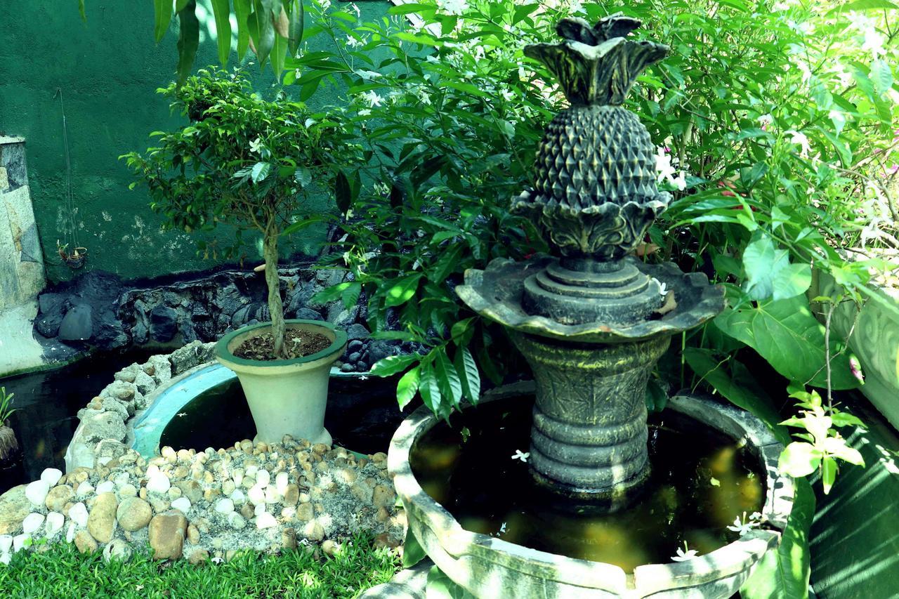 Villa Royce Kandy Esterno foto