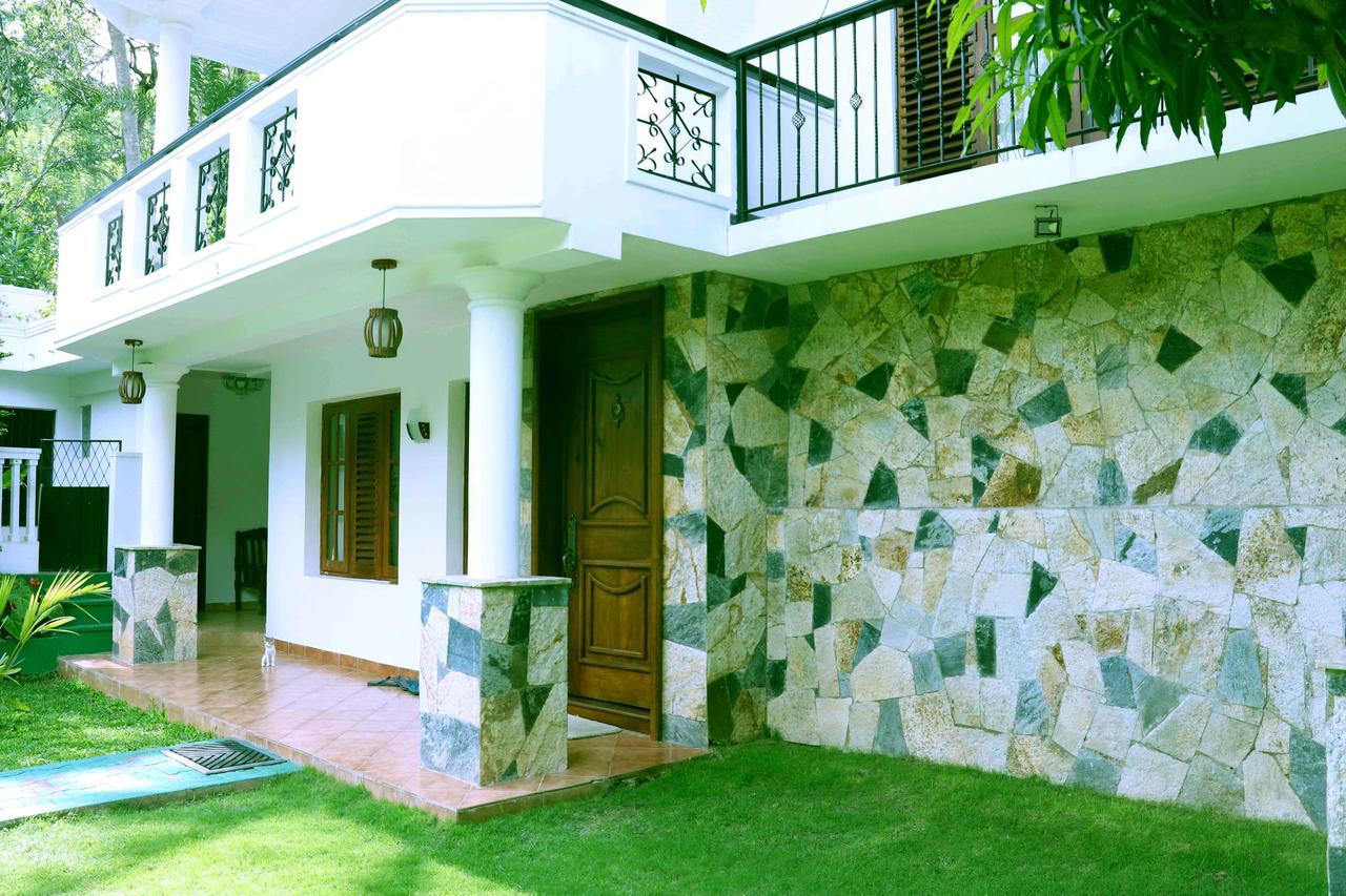 Villa Royce Kandy Esterno foto