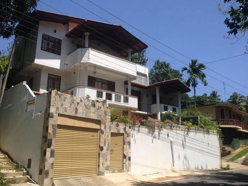 Villa Royce Kandy Esterno foto
